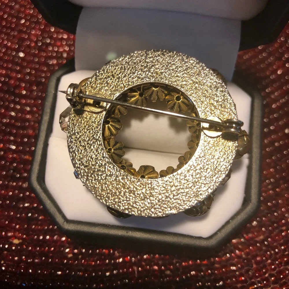 Vintage Crystal Circle Brooch Pin